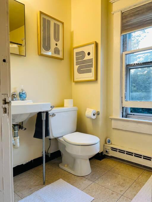 4 Bedroom Dc'S Best Location With Parking, Walk To Clarendon Metro, Shopping And Nightlife! Arlington Dış mekan fotoğraf